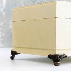 آجیل خوری