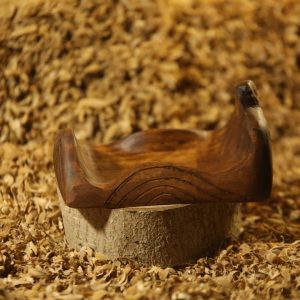 ظرف تک خونه چوب گردو طرح دار