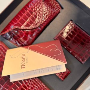 کیف عینک چرم طبیعی ورنی قرمز